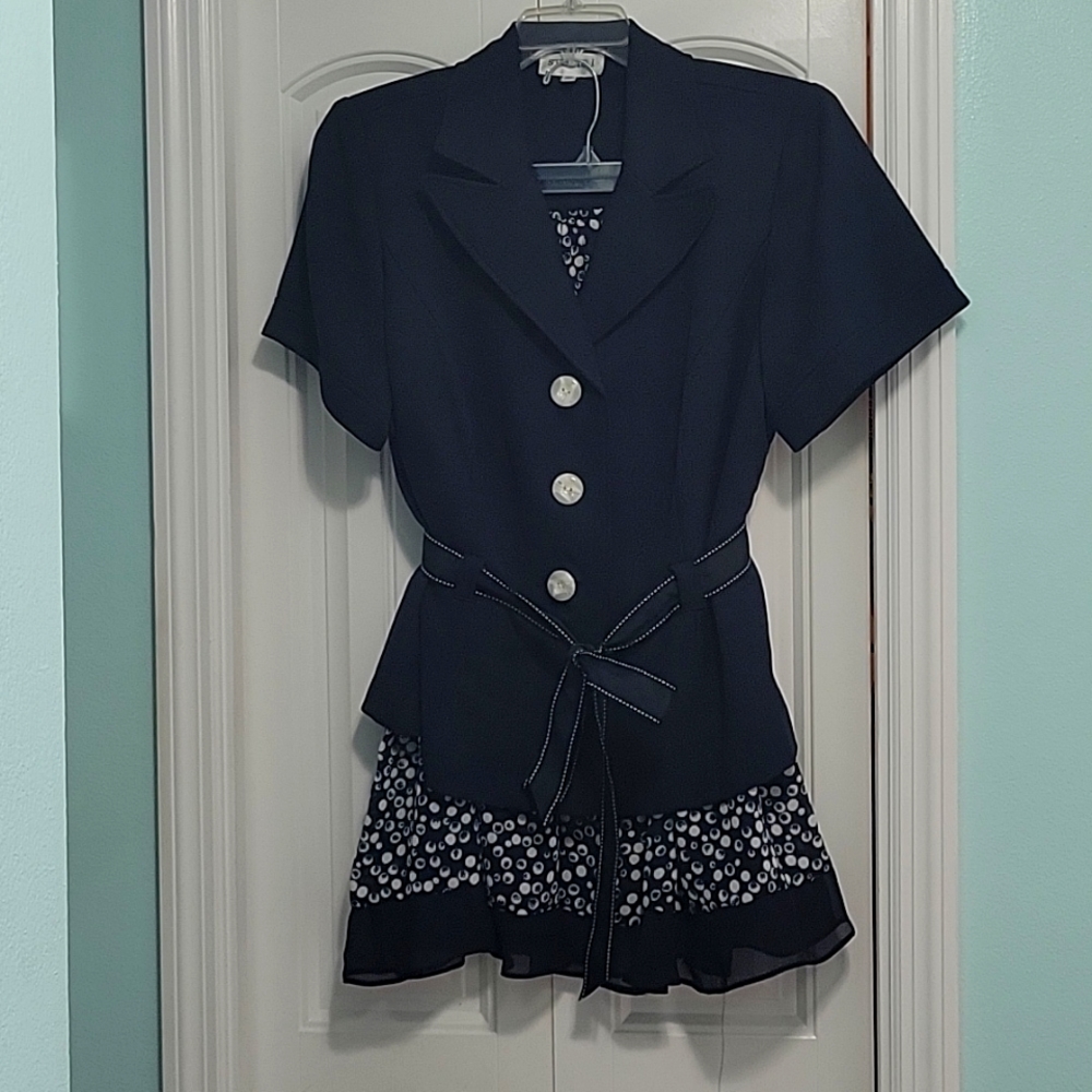 Two piece professional set.